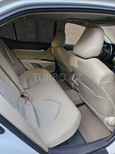 Toyota Camry 2023, 40,200 km - 2.5 l - Bakı
