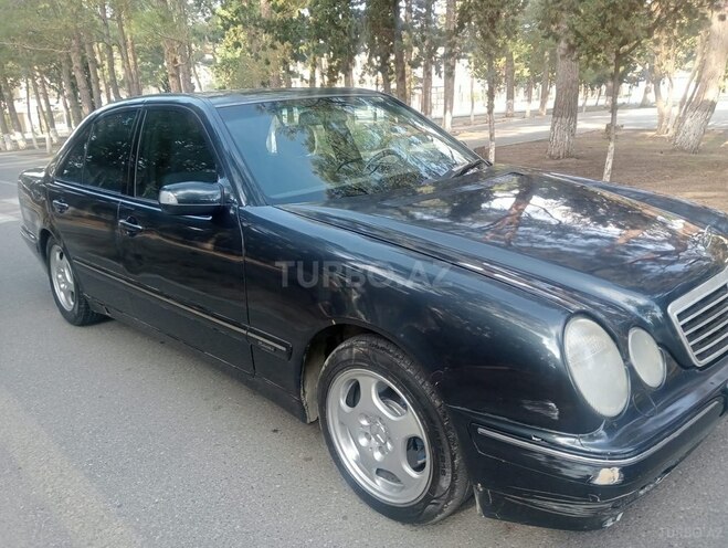 Mercedes E 270 1999, 253,651 km - 2.7 l - Sumqayıt