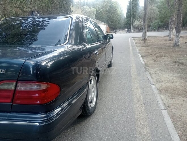 Mercedes E 270 1999, 253,651 km - 2.7 l - Sumqayıt