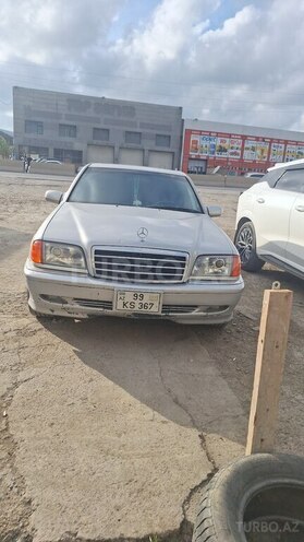 Mercedes C 220 1996, 557,810 km - 2.2 l - Bakı