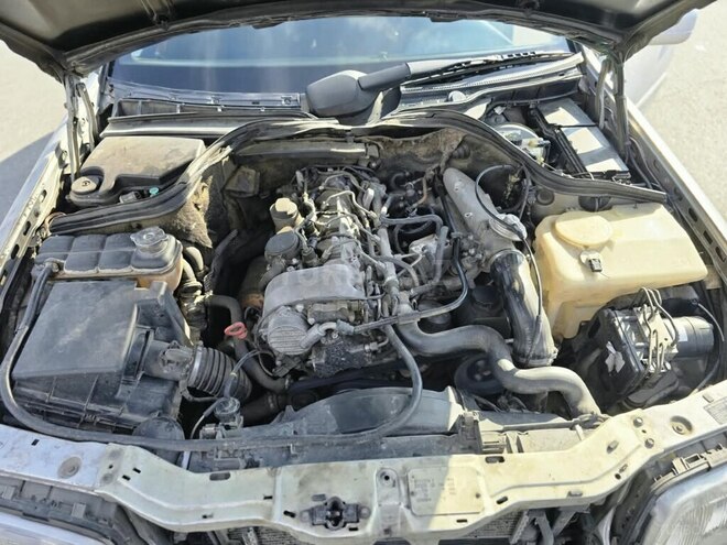 Mercedes C 200 1999, 563,000 km - 2.2 l - Göyçay