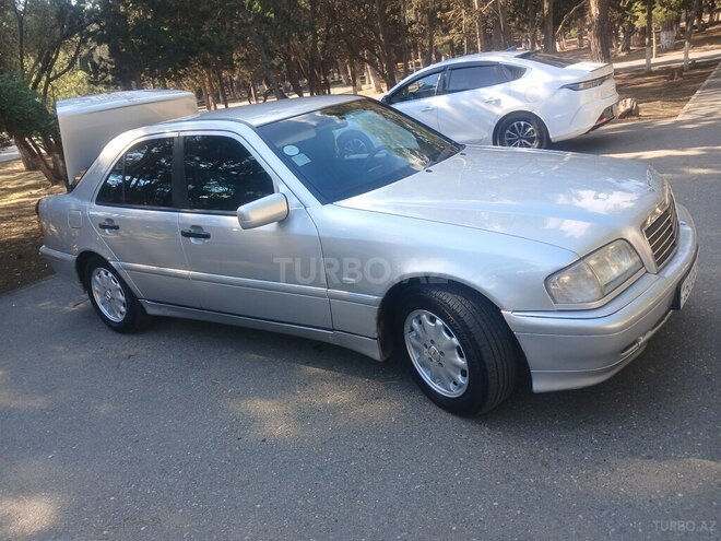 Mercedes C 200 1999, 283,100 km - 2.0 l - Bakı