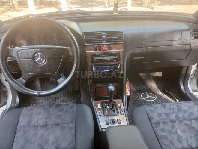 Mercedes C 200 1999, 283,100 km - 2.0 l - Bakı