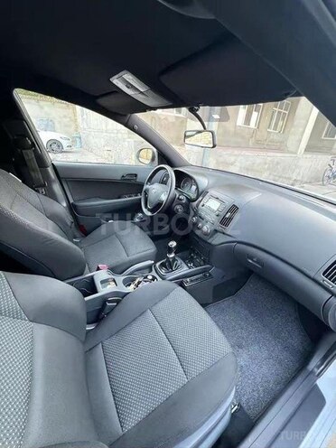 Hyundai i30 2011, 225,000 km - 1.4 l - Bakı