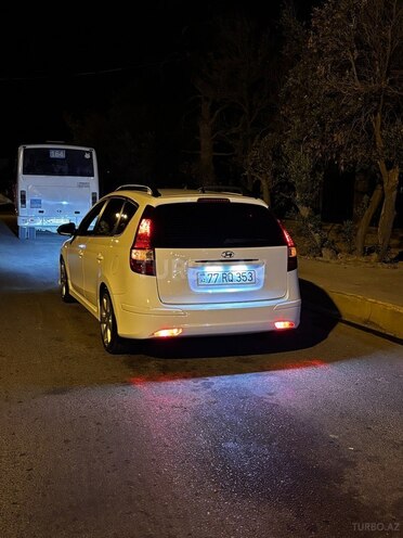 Hyundai i30 2011, 225,000 km - 1.4 l - Bakı
