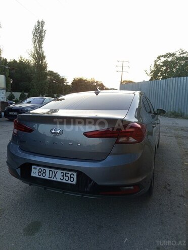 Hyundai Elantra 2018, 103,642 km - 2.0 l - Bakı