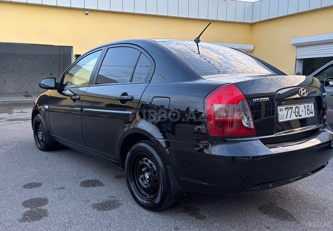 Hyundai Accent 2006, 449,000 km - 1.5 l - Ucar