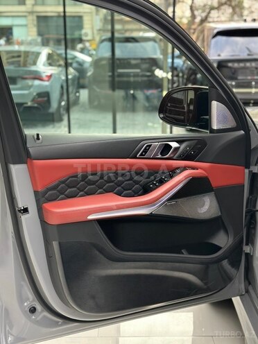 BMW X5 M 2023, 22,100 km - 4.4 l - Bakı