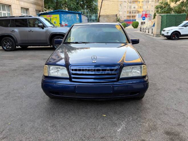 Mercedes C 180 1995, 452,000 km - 1.8 l - Bakı