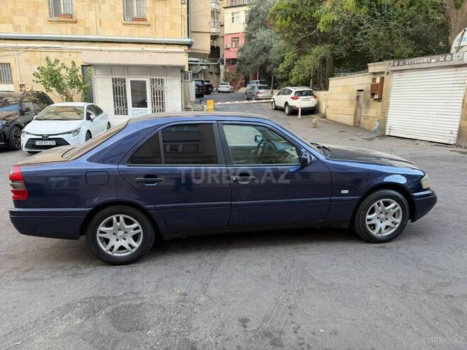 Mercedes C 180 1995, 452,000 km - 1.8 l - Bakı