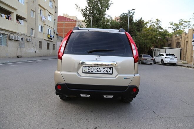 Nissan X-Trail 2012, 170,000 km - 2.5 l - Bakı