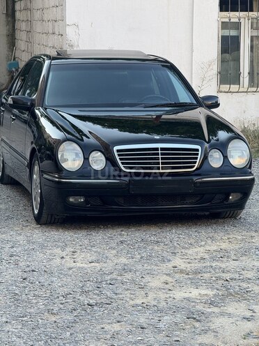 Mercedes E 280 2001, 231,012 km - 2.8 l - Bakı