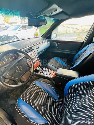 Mercedes E 230 1996, 488,000 km - 2.3 l - Bakı