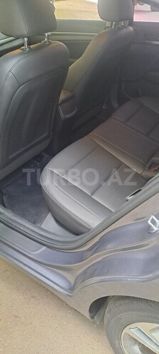 Hyundai Elantra 2018, 131,300 km - 1.6 л - Bakı