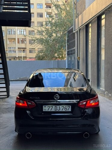 Nissan Altima 2016, 238,000 km - 2.5 l - Bakı