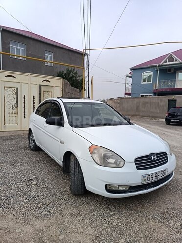 Hyundai Accent 2009, 394,000 km - 1.6 л - Naxçıvan