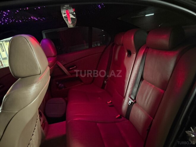 BMW 525 2004, 299,000 km - 2.5 l - Gəncə