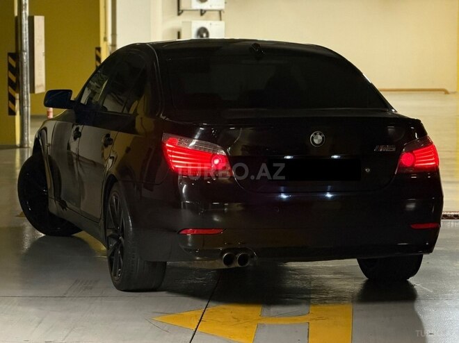 BMW 525 2004, 299,000 km - 2.5 l - Gəncə