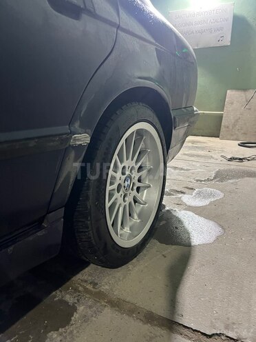 BMW 520 1995, 325,899 km - 2.0 l - Bakı