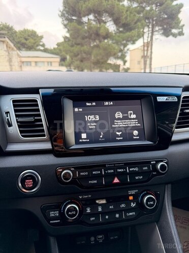 Kia Niro 2017, 160,000 km - 1.6 l - Bakı