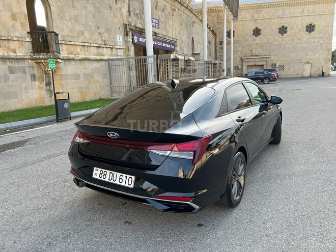Hyundai Elantra 2021, 100,000 km - 2.0 l - Bakı