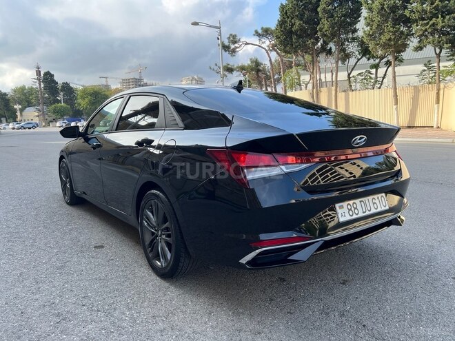 Hyundai Elantra 2021, 100,000 km - 2.0 l - Bakı