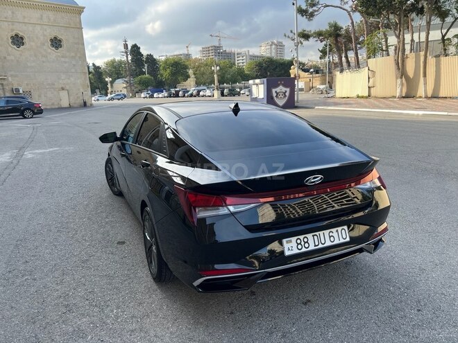 Hyundai Elantra 2021, 100,000 km - 2.0 l - Bakı