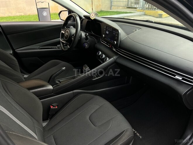Hyundai Elantra 2021, 100,000 km - 2.0 l - Bakı