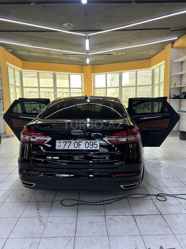 Ford Fusion (North America) 2020, 201,000 km - 2.0 л - Bakı