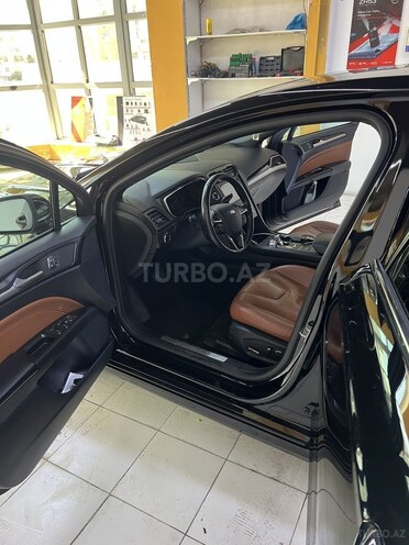 Ford Fusion (North America) 2020, 201,000 km - 2.0 л - Bakı