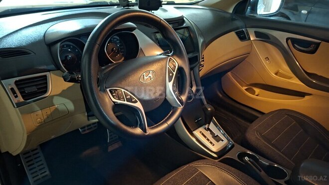 Hyundai Elantra 2012, 160,000 km - 1.6 l - Gədəbəy