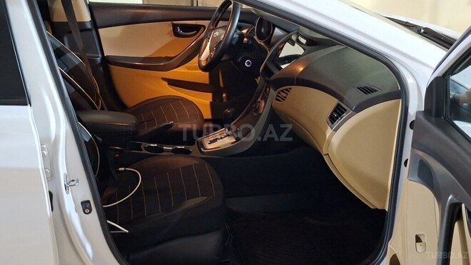 Hyundai Elantra 2012, 160,000 km - 1.6 l - Gədəbəy