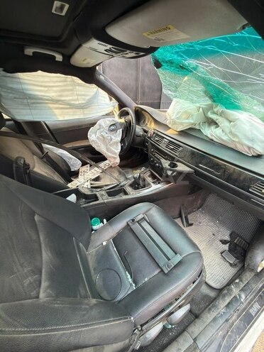 BMW 320 2006, 50,000 km - 2.0 l - Bakı