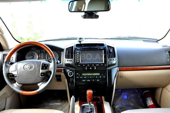 Toyota Land Cruiser 2012, 237,224 km - 4.0 л - Saatlı