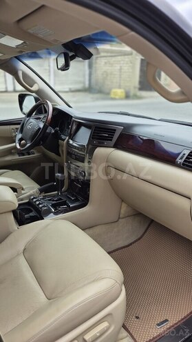 Lexus LX 570 2010, 298,000 km - 5.7 l - Bakı