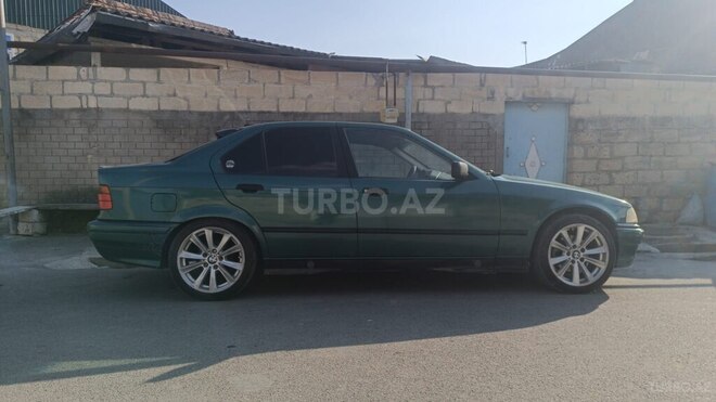 BMW 318 1993, 250,000 km - 1.8 l - Göyçay