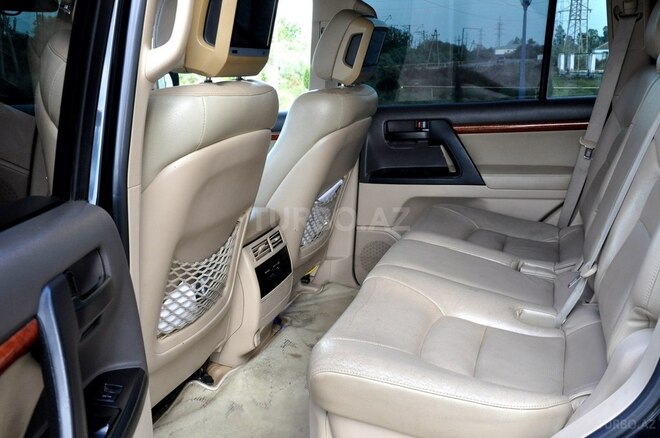 Toyota Land Cruiser 2012, 237,224 km - 4.0 л - Saatlı