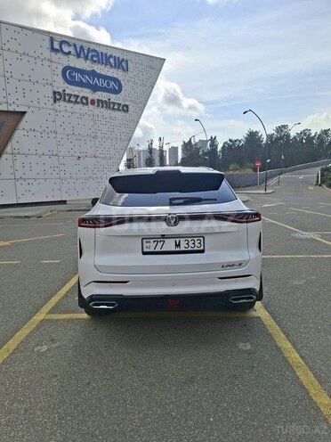 Changan  2025, 14,200 km - 1.5 l - Bakı
