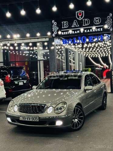 Mercedes E 320 2003, 270,000 km - 3.2 l - Zaqatala