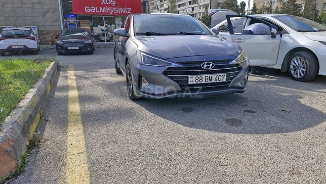 Hyundai Elantra 2019, 246,230 km - 2.0 l - Bakı