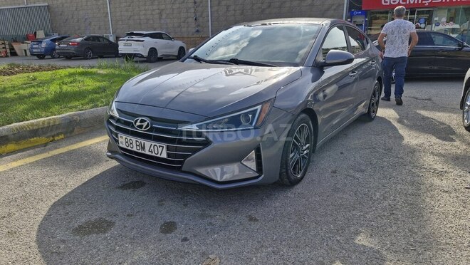 Hyundai Elantra 2019, 246,230 km - 2.0 l - Bakı