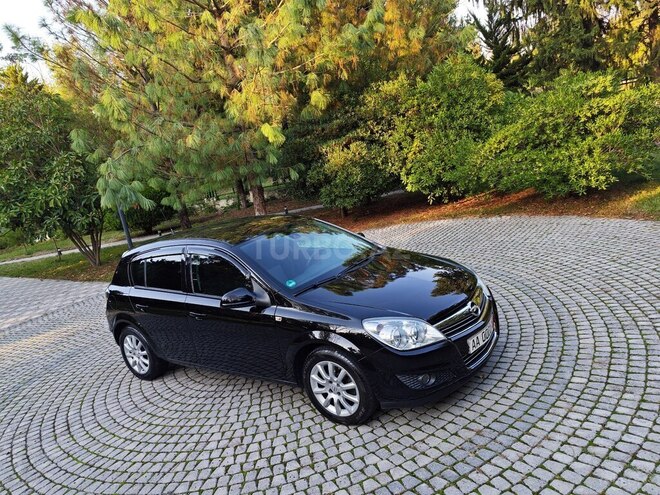Opel Astra 2009, 205,055 km - 1.4 l - Şəki
