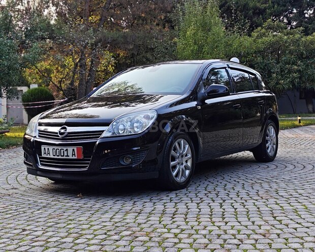 Opel Astra 2009, 205,055 km - 1.4 l - Şəki