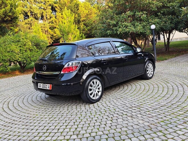 Opel Astra 2009, 205,055 km - 1.4 l - Şəki