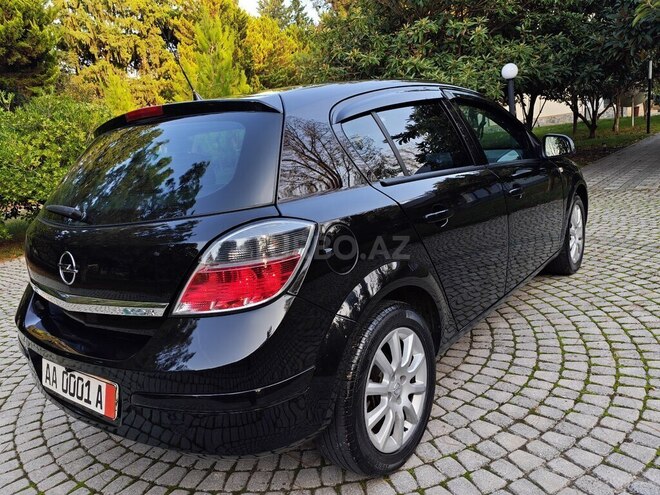 Opel Astra 2009, 205,055 km - 1.4 l - Şəki