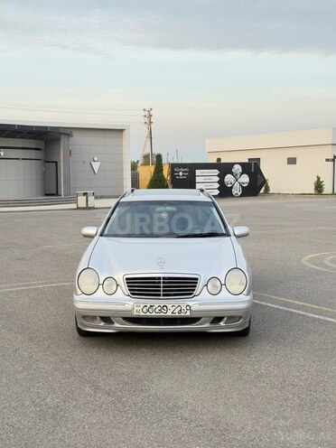 Mercedes E 240 1999, 324,650 km - 2.4 l - Kürdəmir