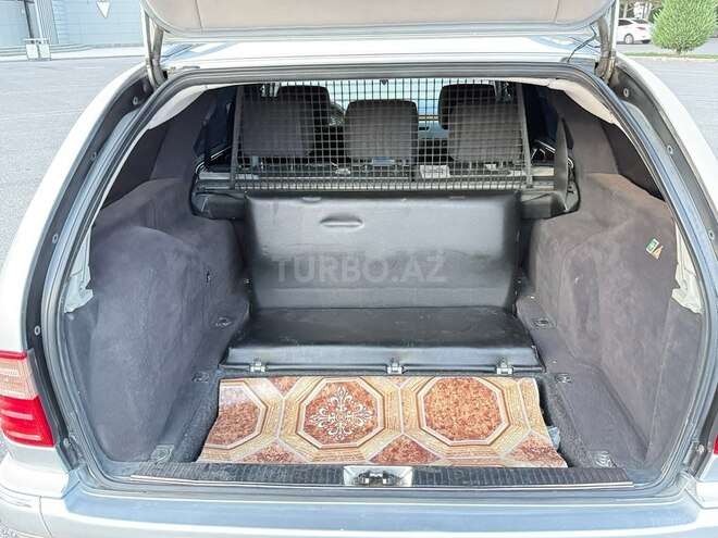 Mercedes E 240 1999, 324,650 km - 2.4 l - Kürdəmir
