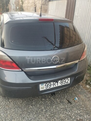 Opel Astra 2006, 370,000 km - 1.4 л - Bakı