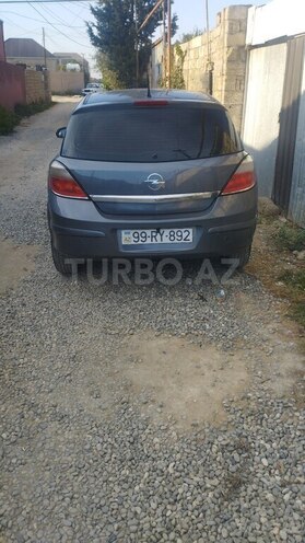 Opel Astra 2006, 370,000 km - 1.4 л - Bakı