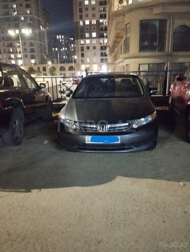 Honda Civic 2011, 301,000 km - 1.5 л - Bakı